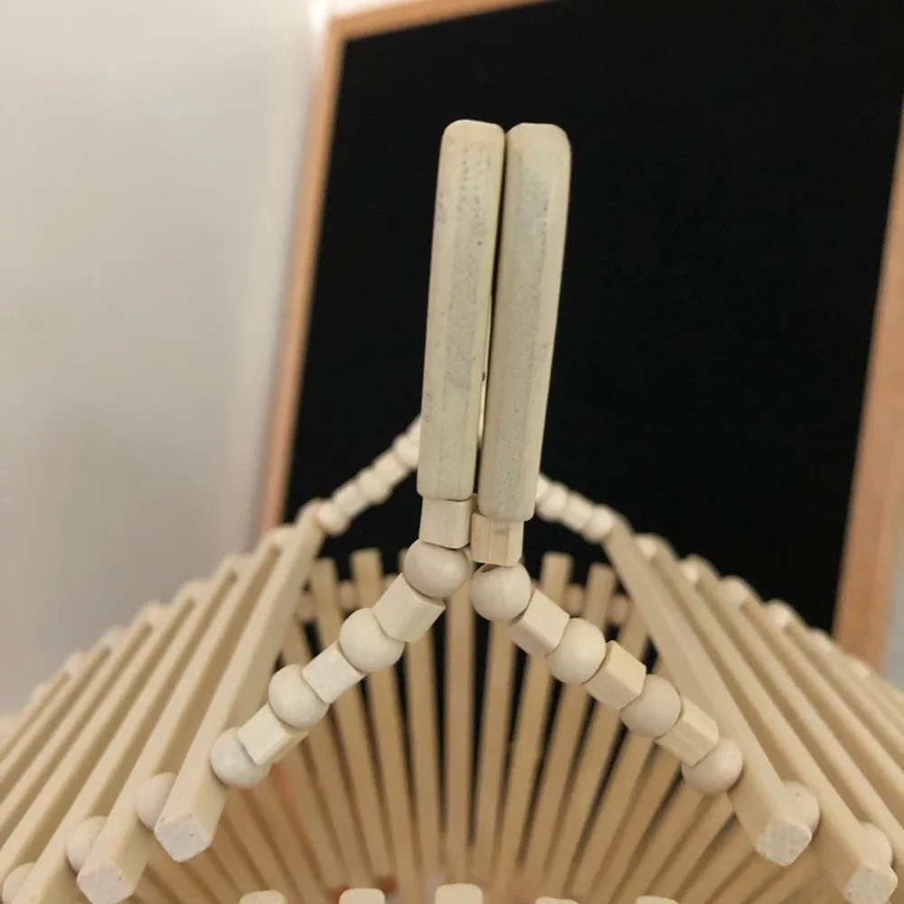 Cult Gaia Zaha Bag Ash, Cream